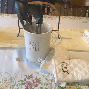 Rae Dunn BakerPREPutensilCrock/oven mitts&toolset